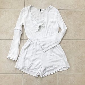 NWOT h&m white romper